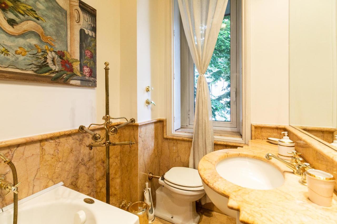 Klimt - Jacuzzi 5 Star - Luxury Design Apartment Mailand Exterior foto